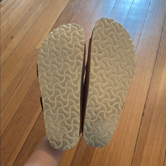 Birkenstock Arizona Big Buckle
Oiled Leather - Cognac - Picture 5 of 10